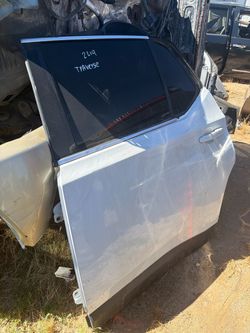 2019 Chevy traverse left rear door