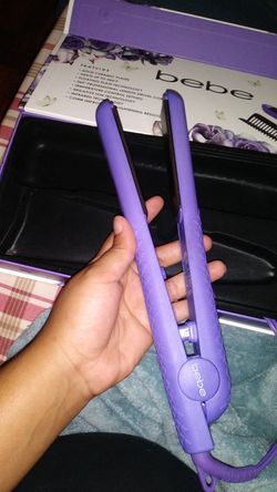 Bebe Classic duo purple 1.25in straightener for Sale in High Point