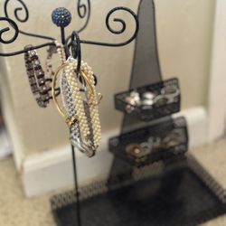 Jewelry Stand