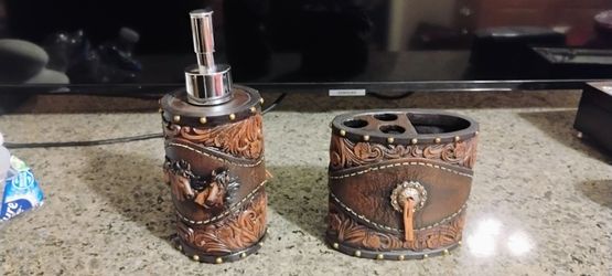 Western lone Star toothbrush holder and liquid soap pump dispenser