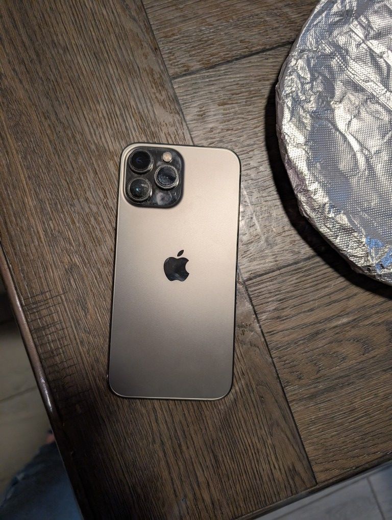 Unlocked iPhone 13 Max pro T-Mobile/MetroPCS
