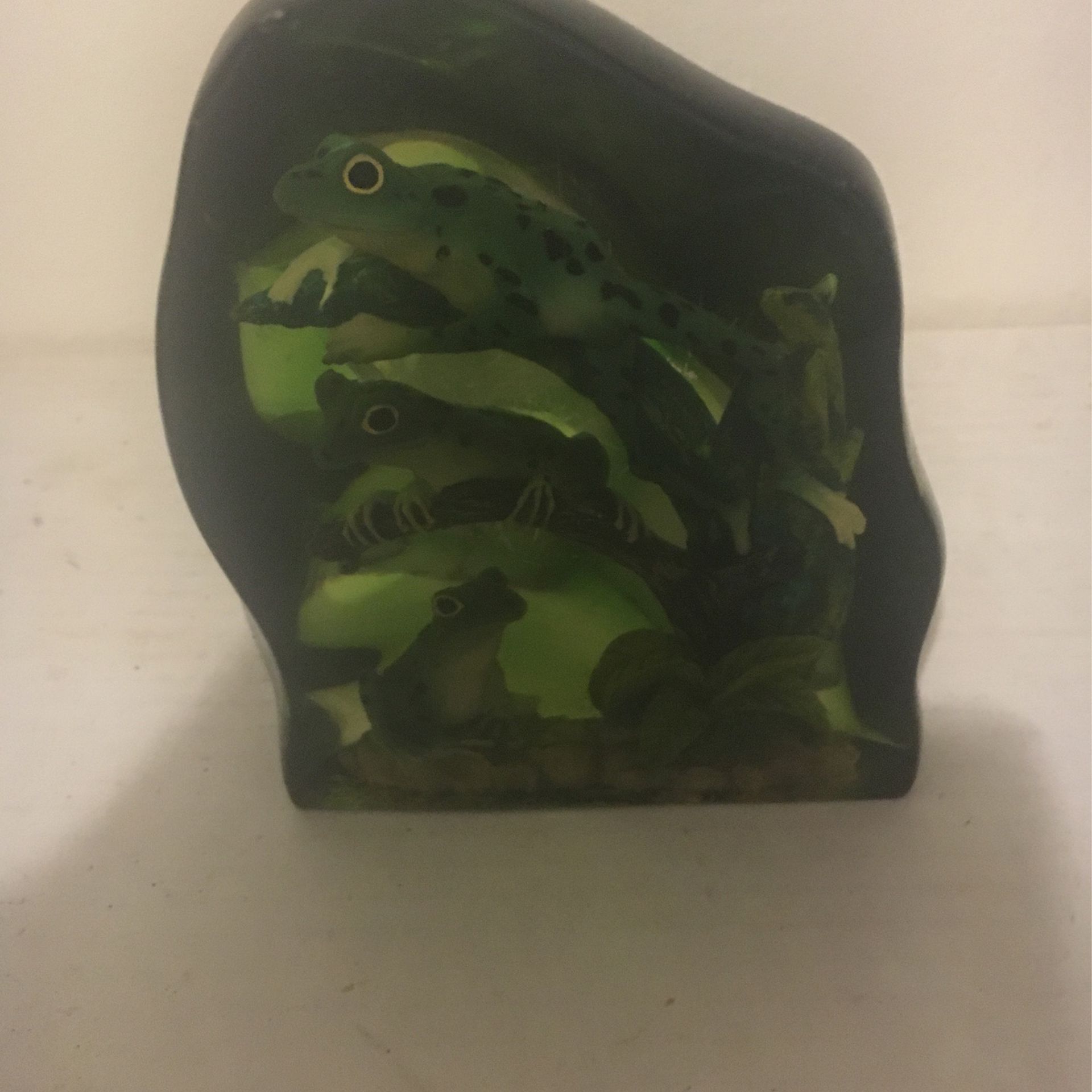 Tree Frogs Paperweight