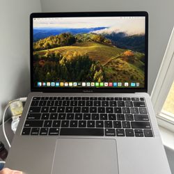 Apple MacBook Air 2025 Software 