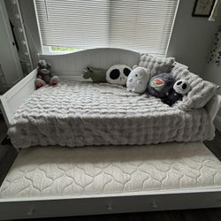 Day Bed -Twin size