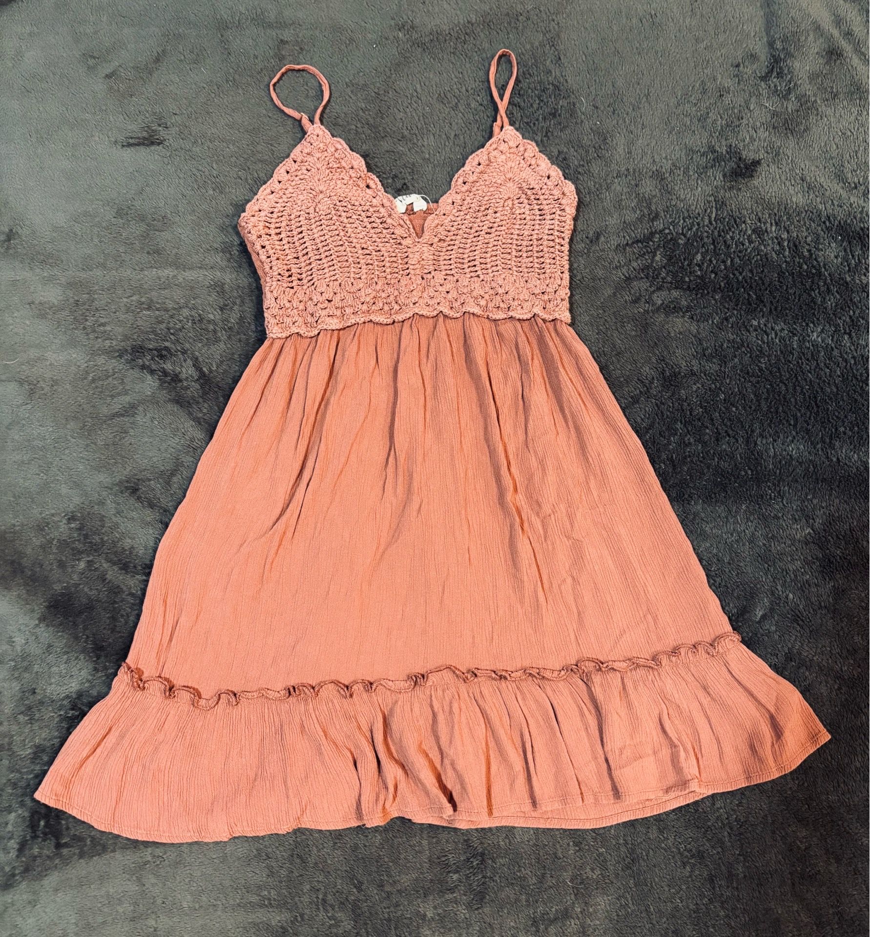 Cute mini dress size S