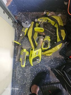 Garage sale Ryobi tools, Bauer Power  various  Accessories