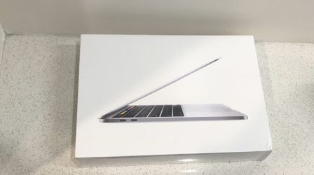 MacBook Pro 13” Touch Bar 2020