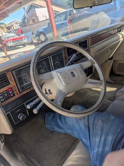 1985 Lincoln Town Car 5.0 Engine Runs Good