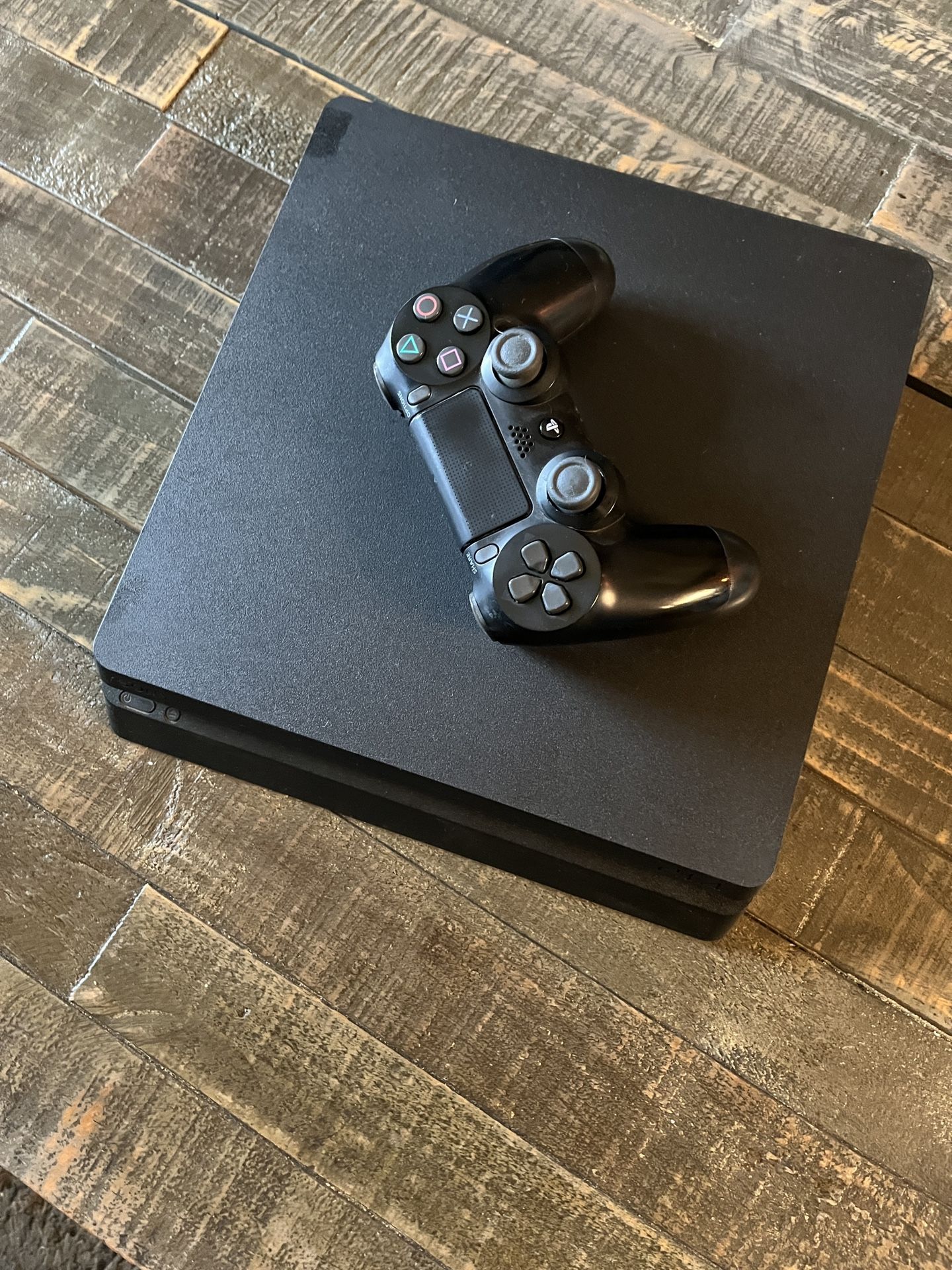PS4