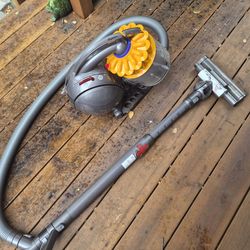DYSON DC39 ALL SURFACE VACUUM CLEANER