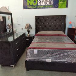 💥 Queen Bedroom Set 