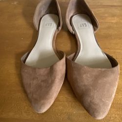 GAP Women's Size 9 Light Brown Faux Suede Slip On Pointed Toe D'Orsay Flats