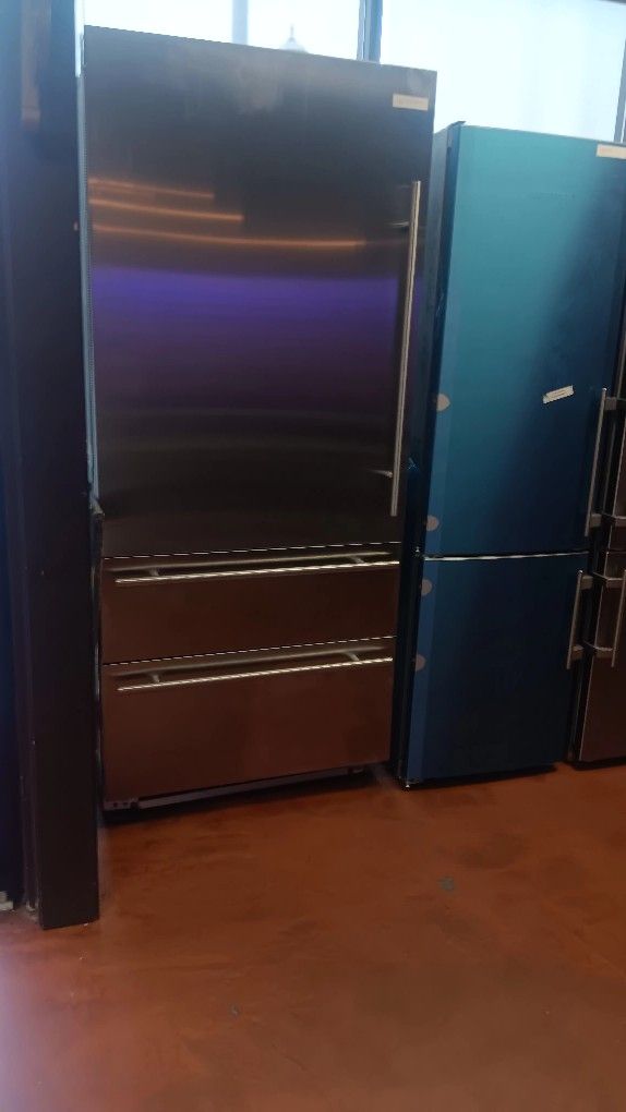 Viking 36" Refrigerator 
