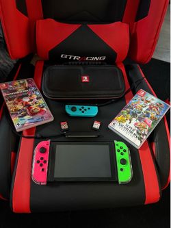 Nintendo Switch w/ Games & Case