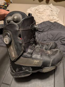 DC Snowboard boots mens size 10.5