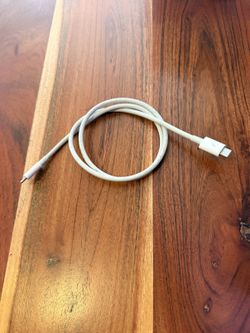 Apple Thunderbolt 4 USB-C Cable - White