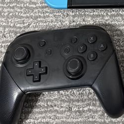 Nintendo Switch Pro Controller