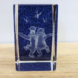 3D Laser crystal engraved cube paperweight Tigger and Pooh hugging with butterflies