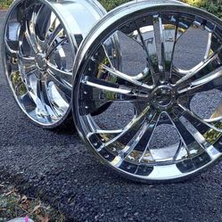 300$ Rims 23x9.5 5 Lug Universal 