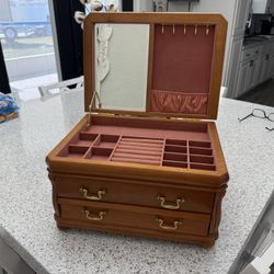 Old Style Jewelry Box $40