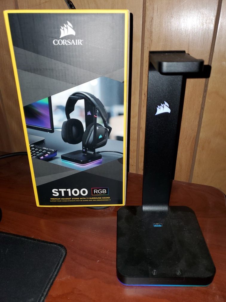 Headset stand