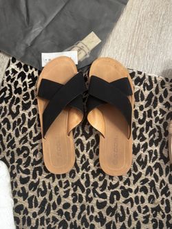 heels/sandals