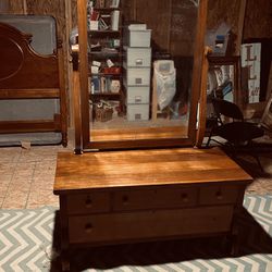 Antique Wood vanity table