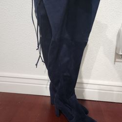 Boots Size 8