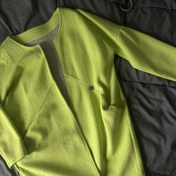 Warm cardigan / light green / size S