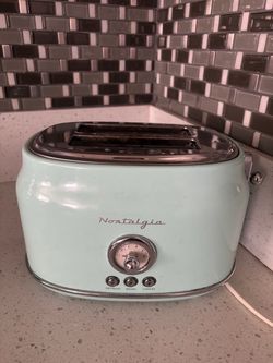 Nostalgia Retro 2-Slice Toaster