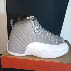 Air JORDAN 12 RETRO MEN SZ 12 