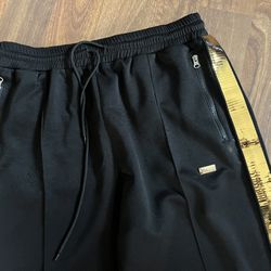 XXL Black Sweats With Gold Trim Zipper Pockets 