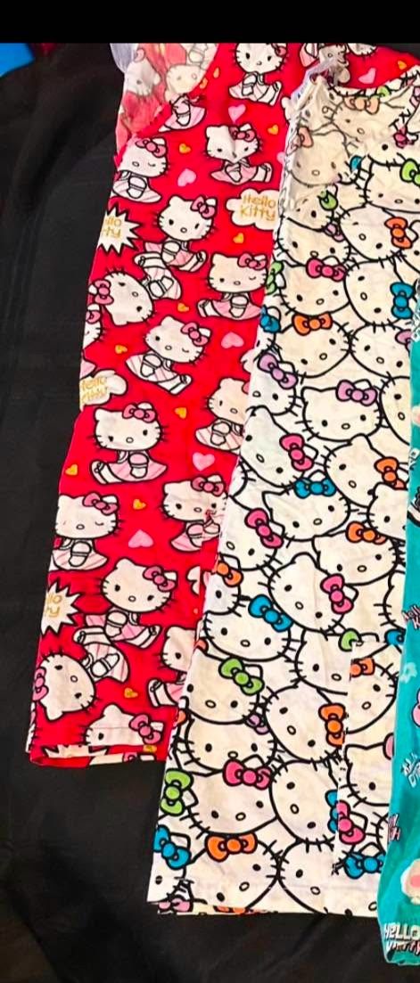 Lot Of 2 M Hello Kitty Scrubs