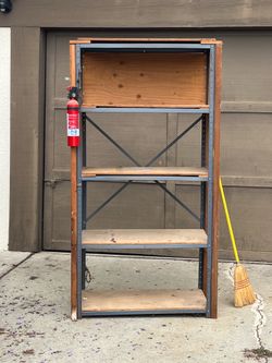 Free Shelf