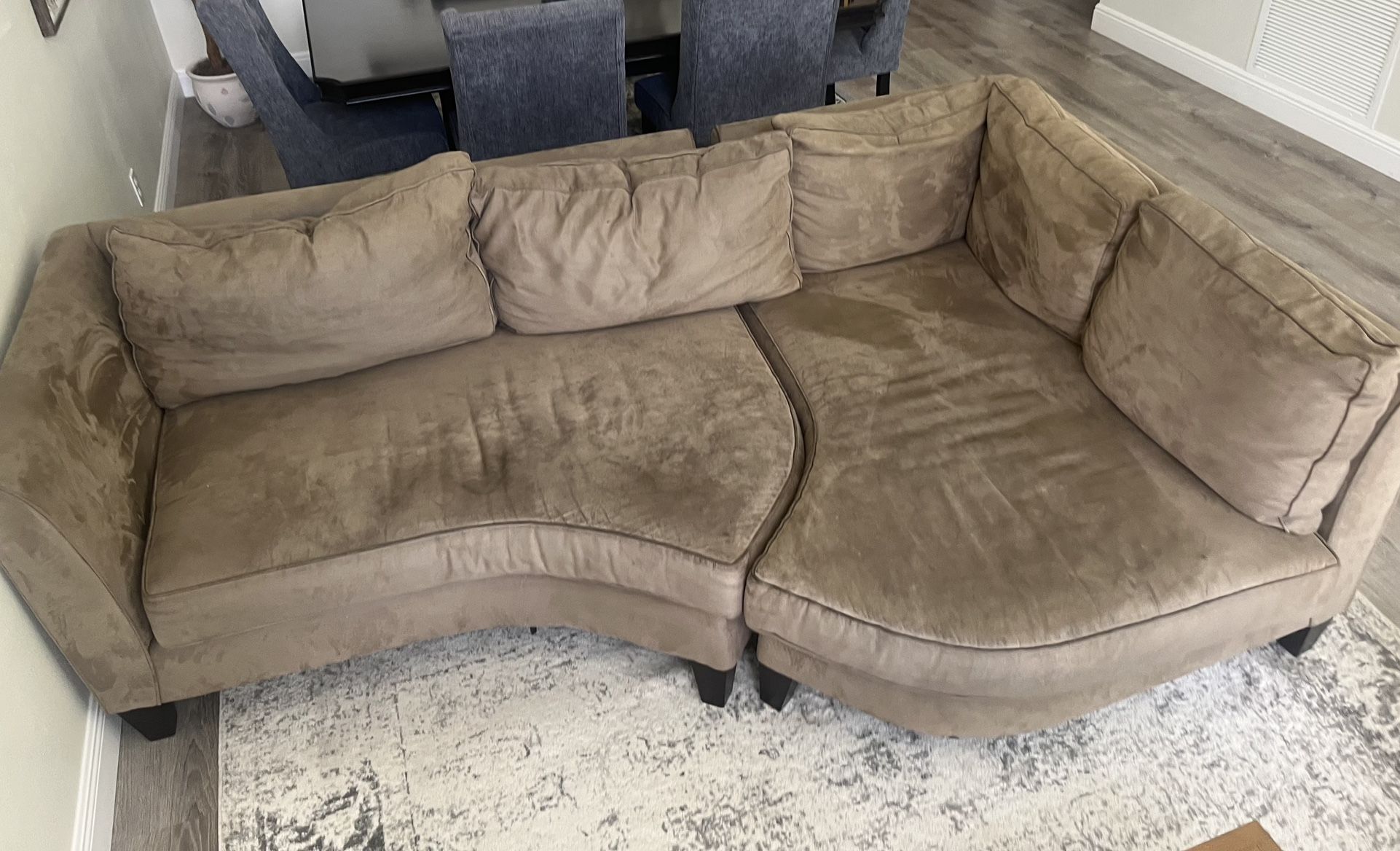 Sectional Couch 