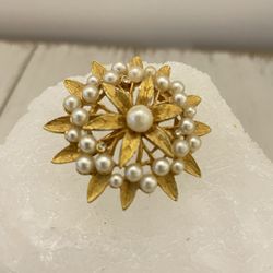 Gold Tone  Brooch 