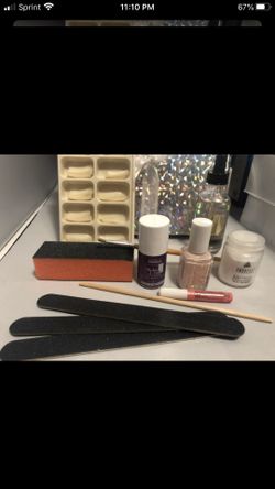 Bundle for make acrylic nails only $39.