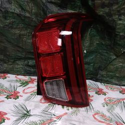 2020-22 Hyundai Palisade Right Tail Light LED 