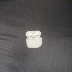 AirPod 4