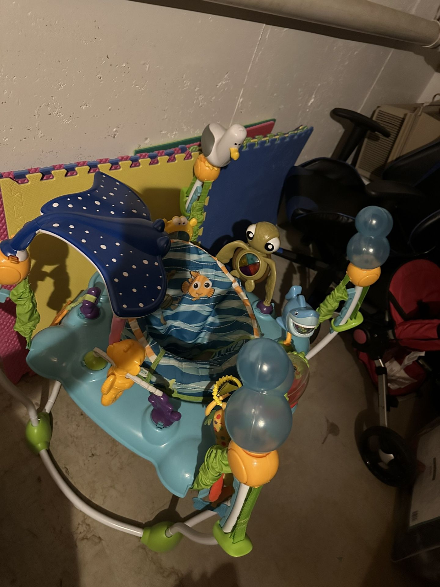 Finding Nemo Baby Activity Chair 