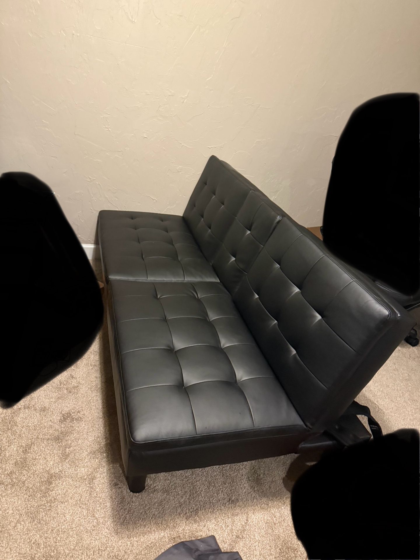 Futon with USB