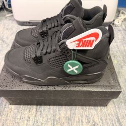 Air Jordan 4 Black Cat (2025) Grade School 6Y