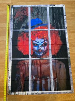 Scary Lady 🤡 Clown Halloween 🎃, Size 4x2.3