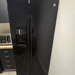 Ge Refrigerator 