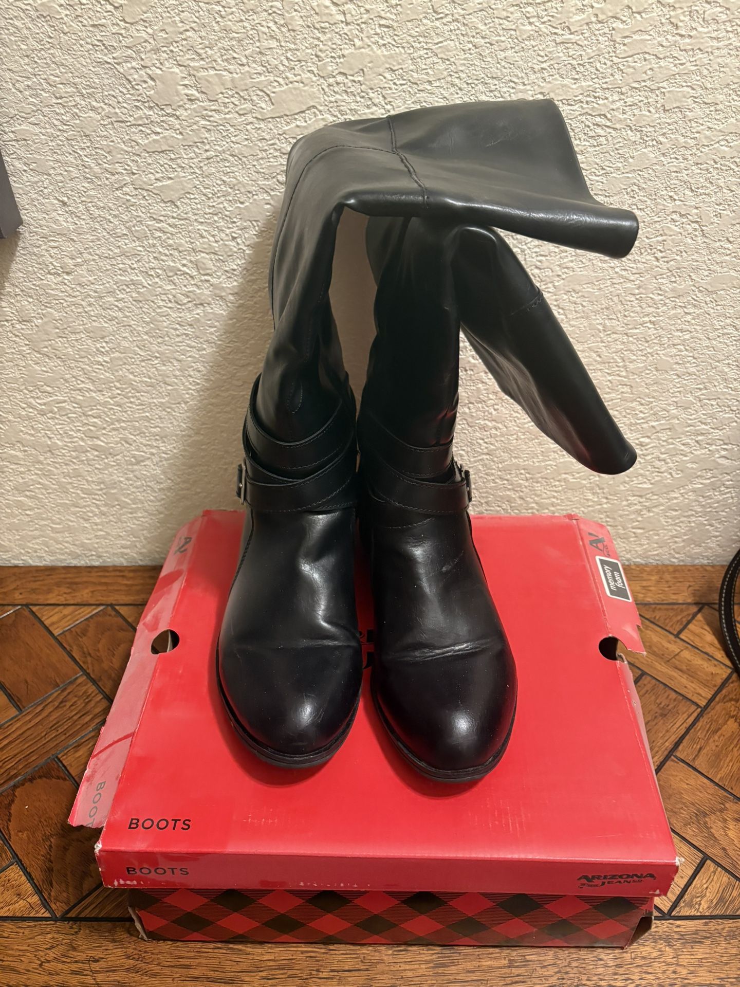 Black Knee Height Boots