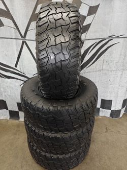 LT 35x12.50r17 Super Max RT RT-01 Terrain Load "E" Tires