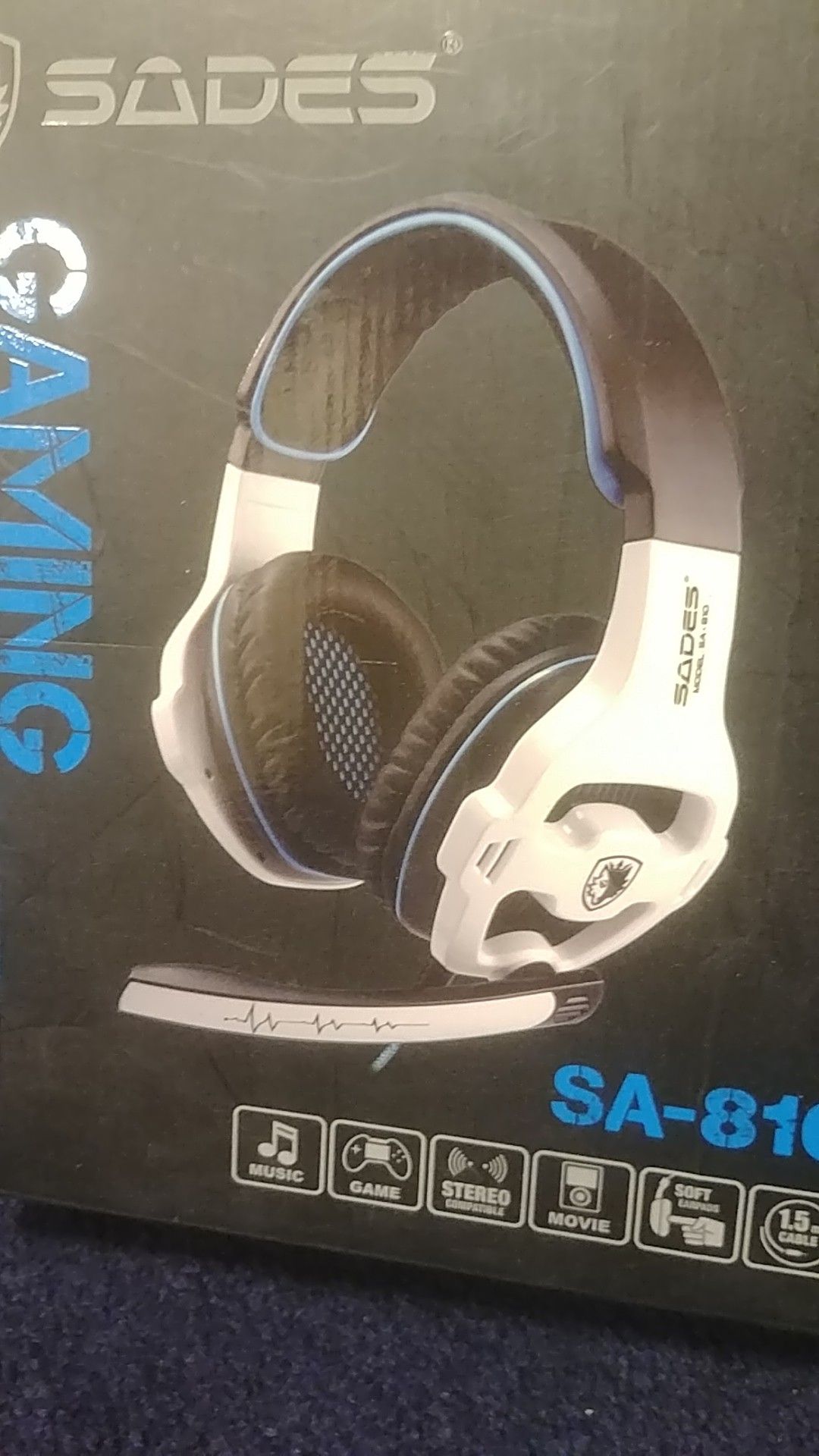 Gaming headphones