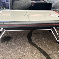 Air Hockey Table