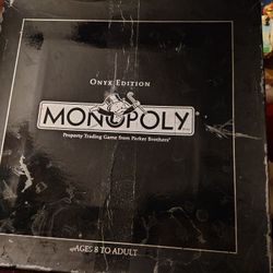 Onyx Edition Momoply