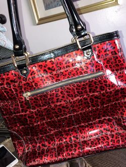 FZND red cheetah print purse